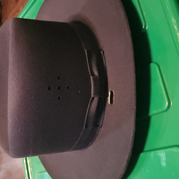 Stratton self forming hat - Picture 2 of 9